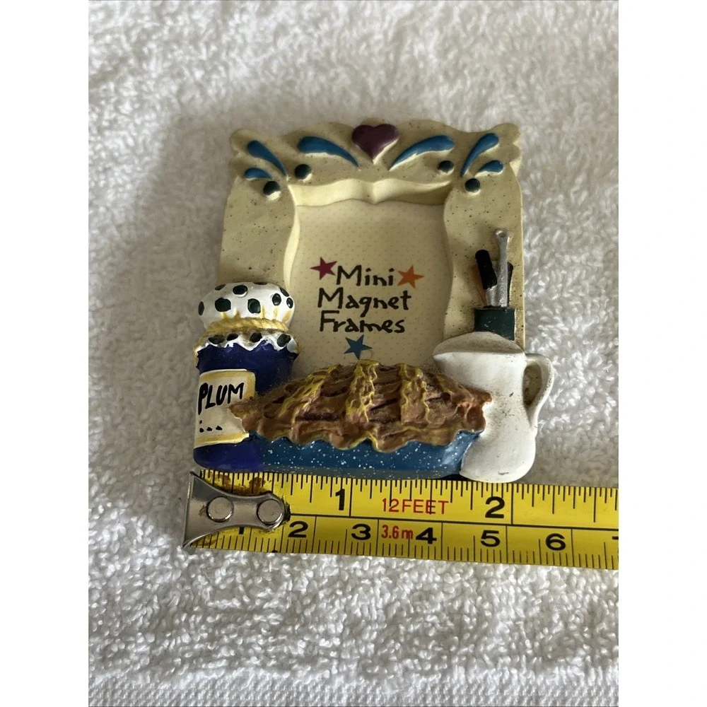 Vintage Mini Picture Frame 2x2
